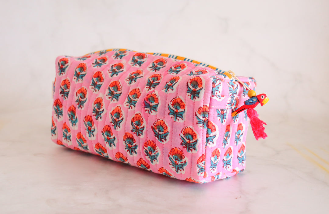 Medium Cosmetic bag - Travel Make up bag - Pink ditsy floral