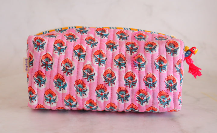 Medium Cosmetic bag - Travel Make up bag - Pink ditsy floral