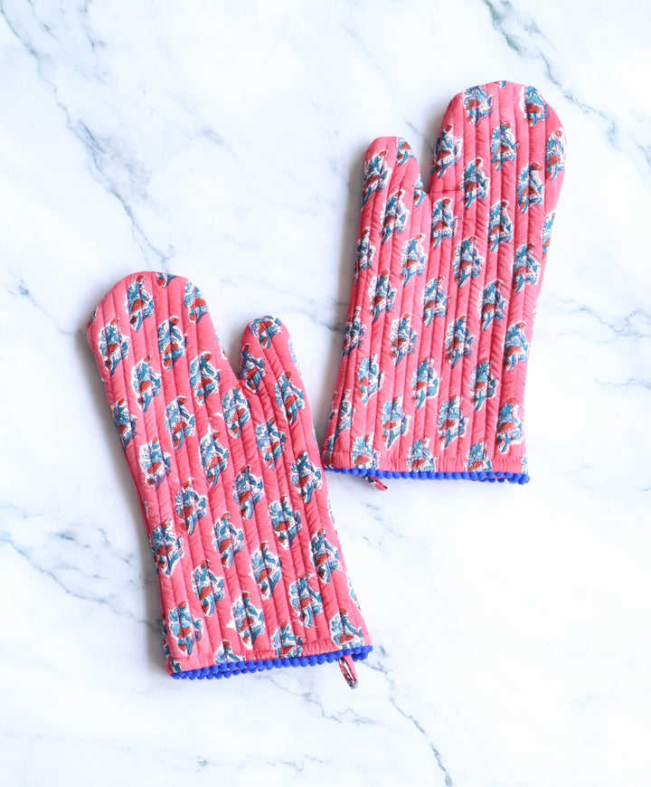 Set of two oven gloves - Oven mittens - Hot pink