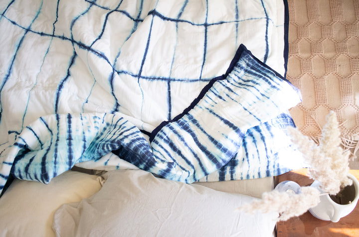 Shibori AC Quilt - Indigo shibori quilt